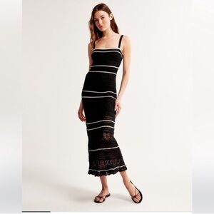 Women’s ABERCROMBIE & FITCH Black & White crocheted maxi dress- Size XS